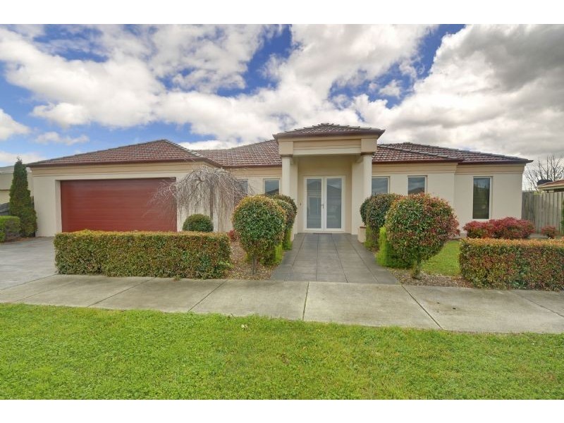 4 Leinster Avenue, Traralgon VIC 3844