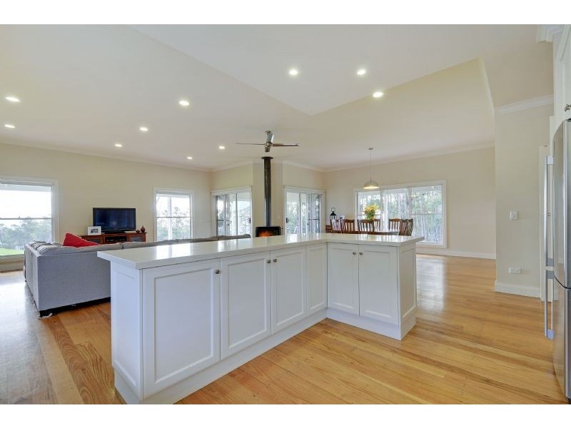 120 Old Jumbuck Road, Jeeralang Junction VIC 3840