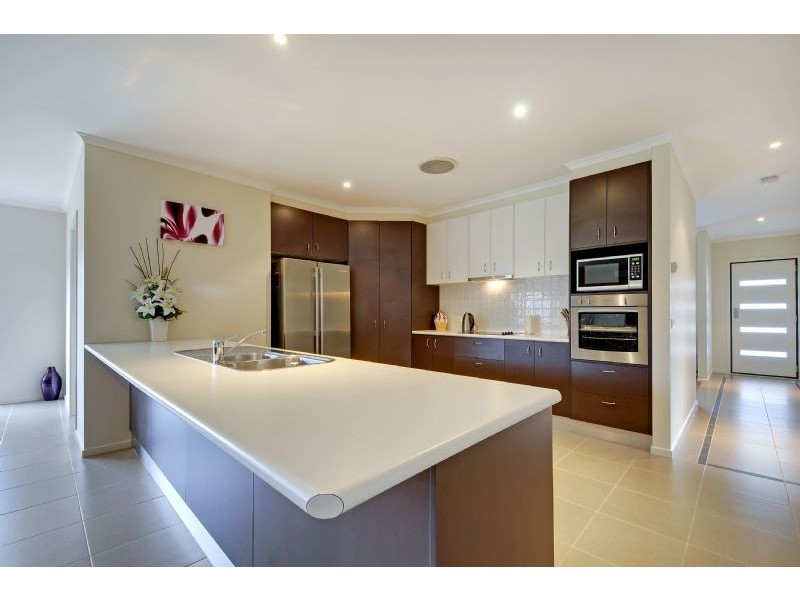 16 Donegal Avenue, Traralgon VIC 3844