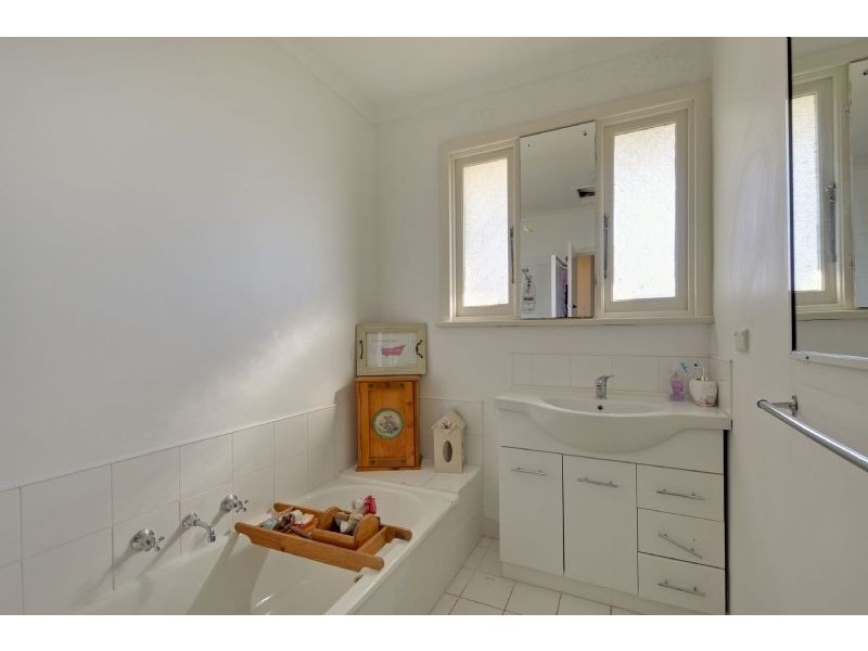 5 Guntzler Court, Traralgon VIC 3844