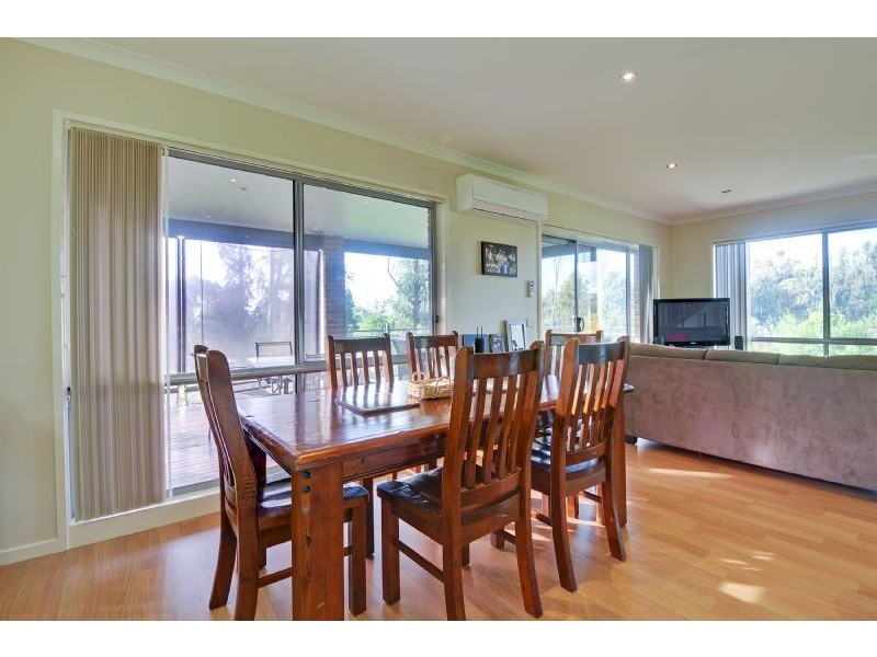 9 Michelle Boulevard, Traralgon South VIC 3844