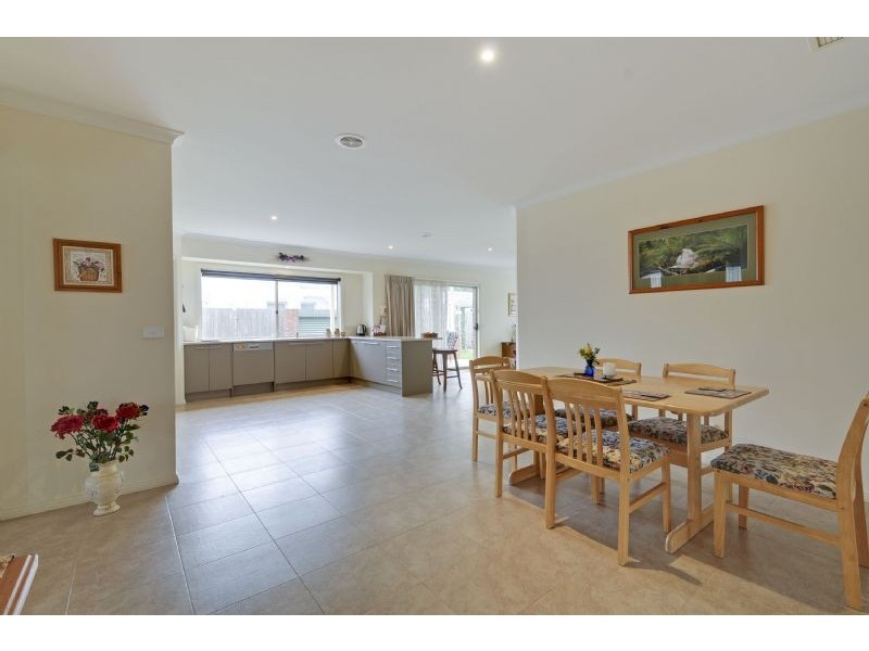 16 Christopher Court, Traralgon VIC 3844