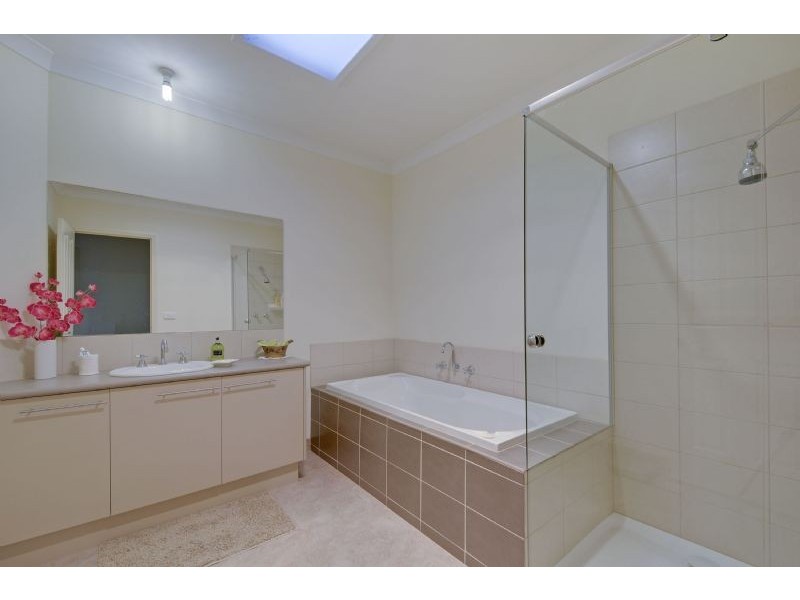 16 Christopher Court, Traralgon VIC 3844