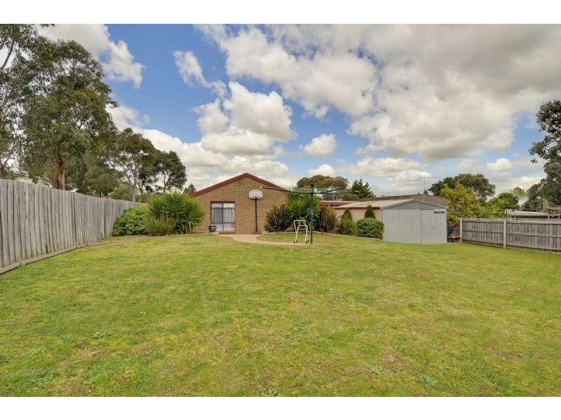 4 Illyarrie Place, Traralgon VIC 3844