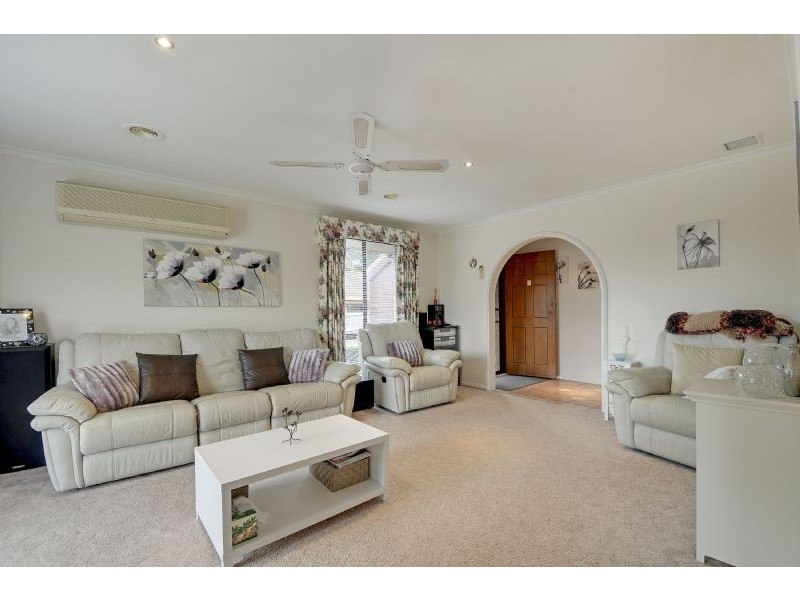 4 Illyarrie Place, Traralgon VIC 3844