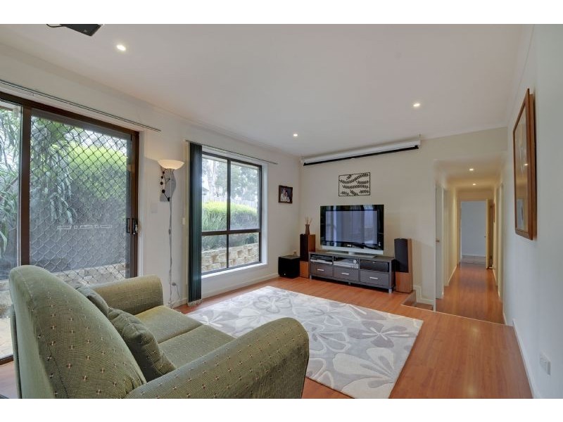 4 Illyarrie Place, Traralgon VIC 3844