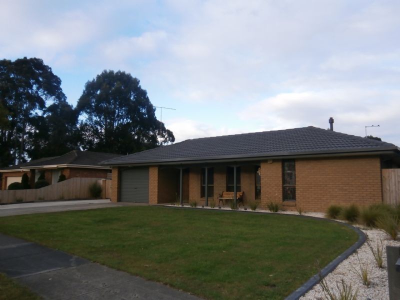 6 Stirling Avenue, Traralgon VIC 3844