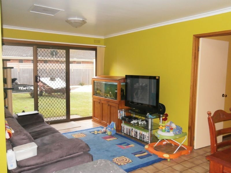 6 Stirling Avenue, Traralgon VIC 3844