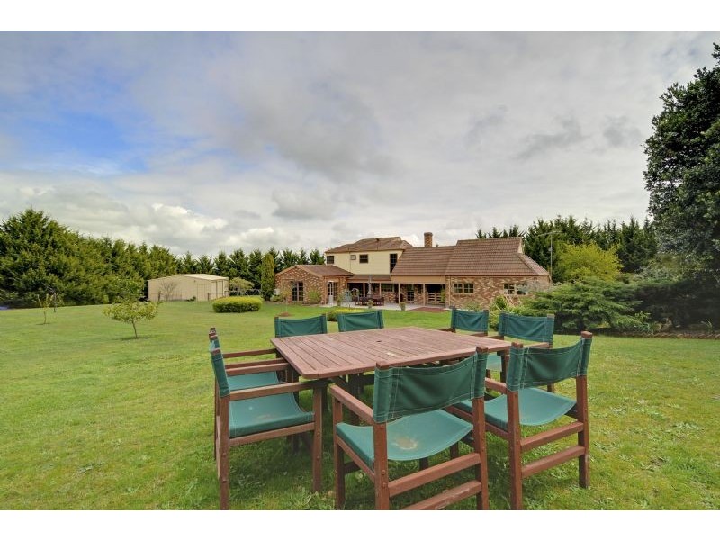 25 Theresa Road, Hazelwood North VIC 3840