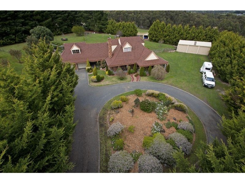 25 Theresa Road, Hazelwood North VIC 3840