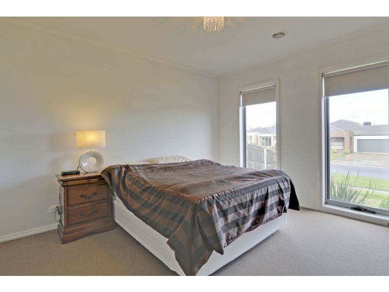 8 Riverslea Boulevard, Traralgon VIC 3844