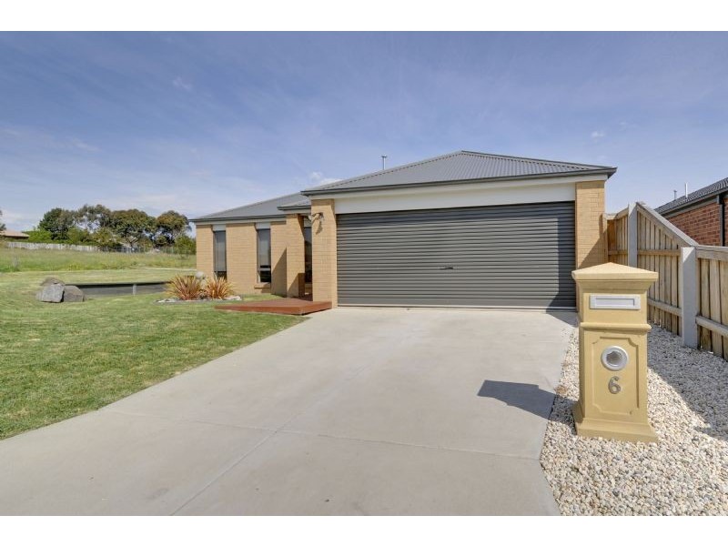 6 Holly Lane, Traralgon VIC 3844