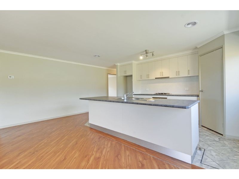 6 Holly Lane, Traralgon VIC 3844