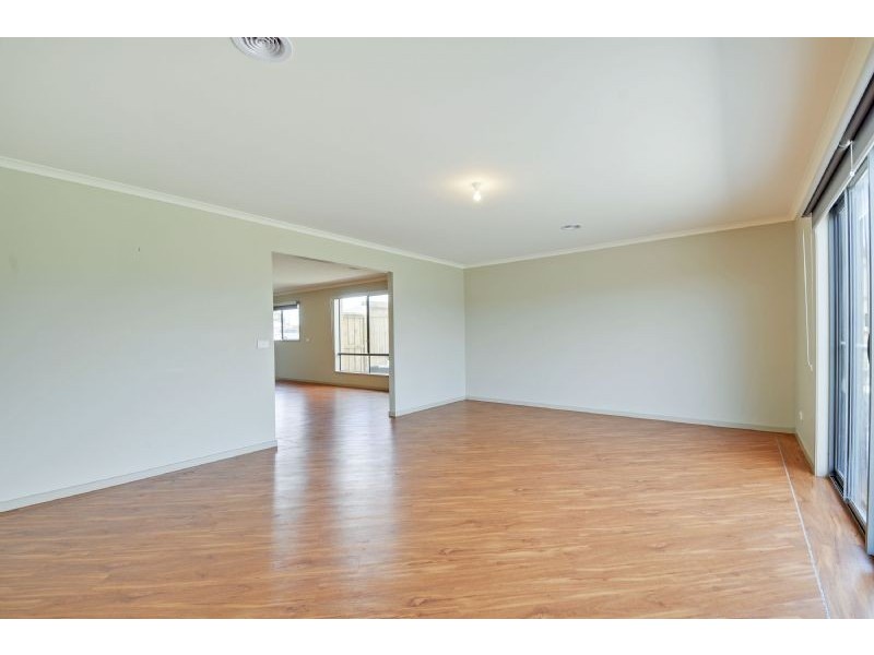 6 Holly Lane, Traralgon VIC 3844