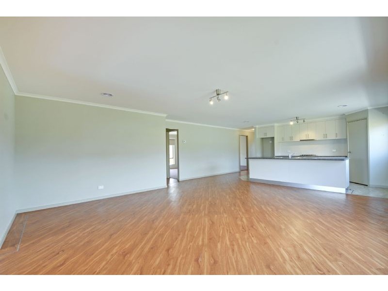 6 Holly Lane, Traralgon VIC 3844