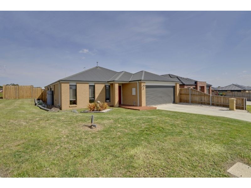 6 Holly Lane, Traralgon VIC 3844