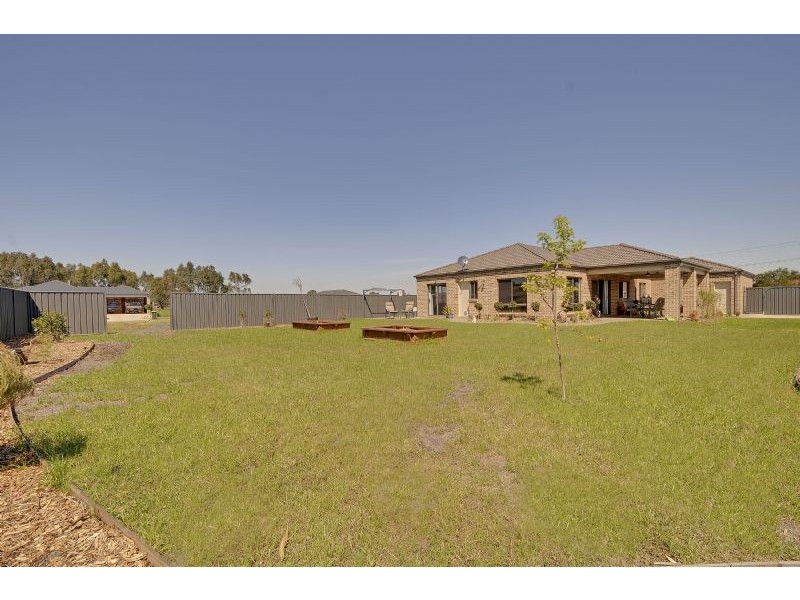 29 Moore Street, Rosedale VIC 3847