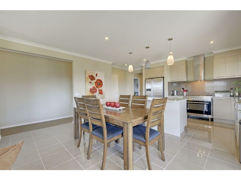 29 Moore Street, Rosedale VIC 3847