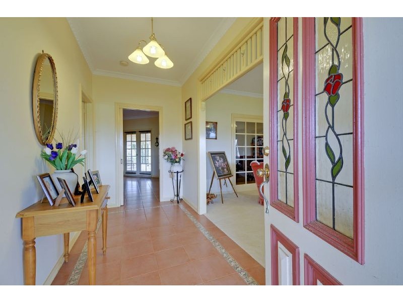 180 Flynn Creek Road, Flynn VIC 3844