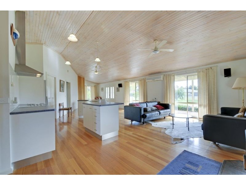 33-35 Victoria Street, Toongabbie VIC 3856