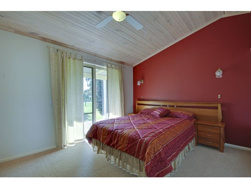 33-35 Victoria Street, Toongabbie VIC 3856