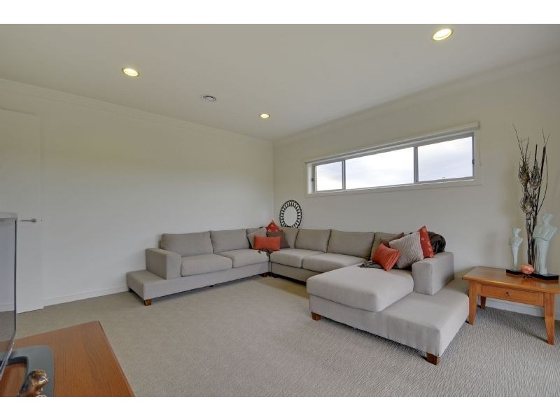 16 Bradman Boulevard, Traralgon VIC 3844
