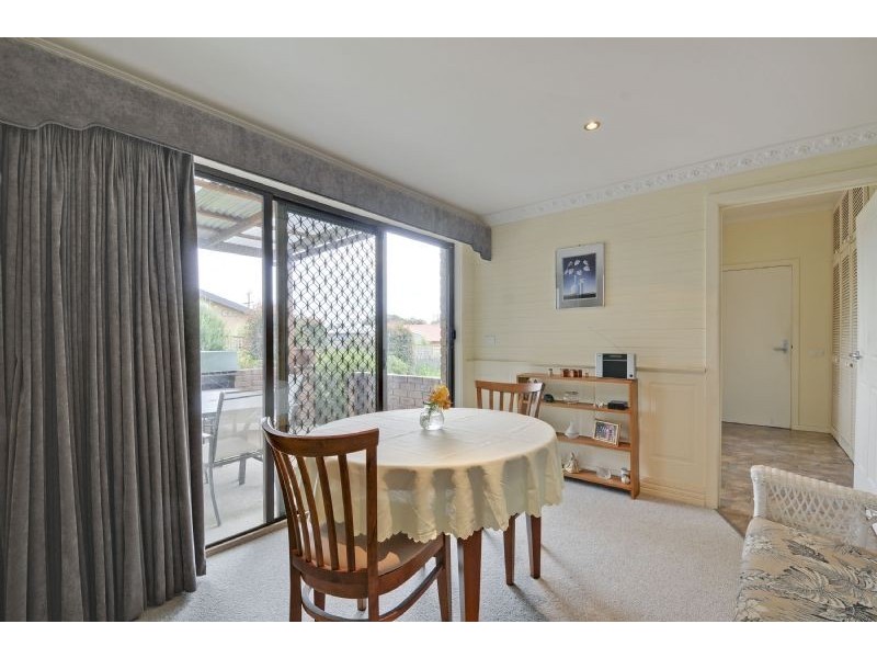 16 Myrtle Crescent, Traralgon VIC 3844