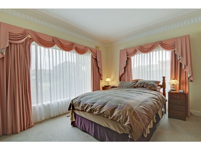 16 Myrtle Crescent, Traralgon VIC 3844