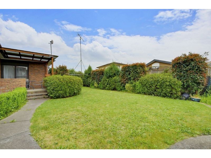 16 Myrtle Crescent, Traralgon VIC 3844