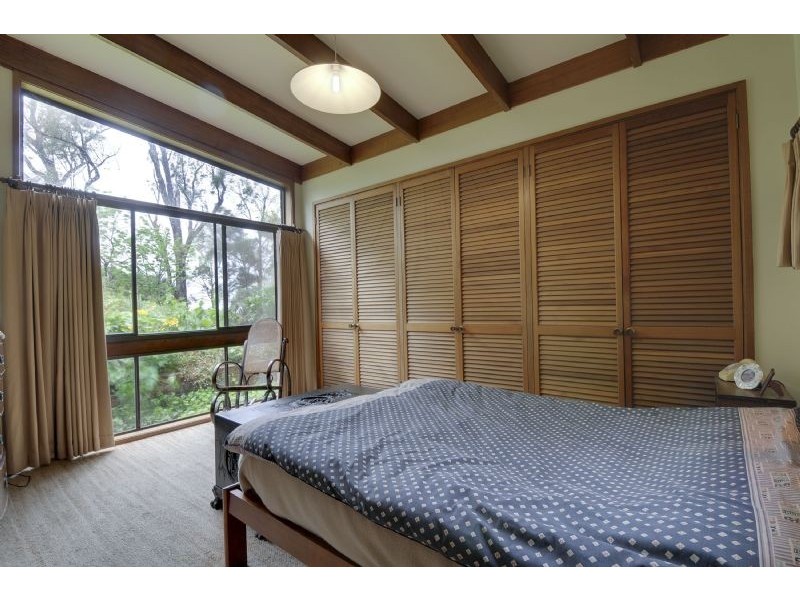 60 Cooloongatta Drive, Tyers VIC 3844