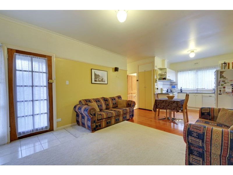 35 Bernard Avenue, Traralgon VIC 3844