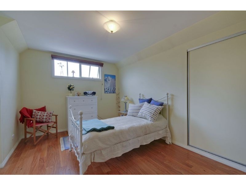 13 Albert Street, Rosedale VIC 3847