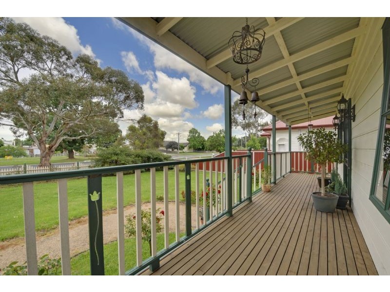 13 Albert Street, Rosedale VIC 3847