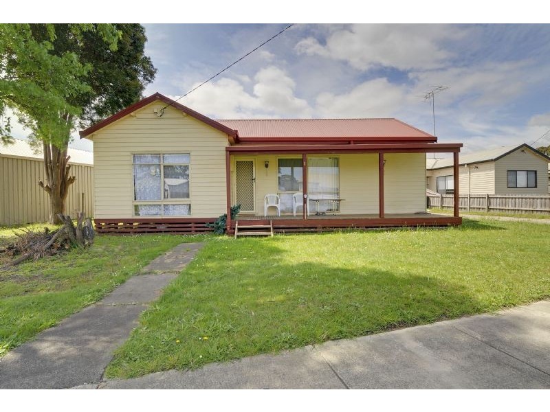 1 Steele Court, Traralgon VIC 3844