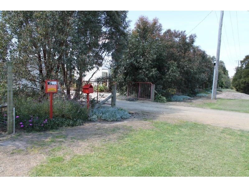 16 King Street, Rosedale VIC 3847