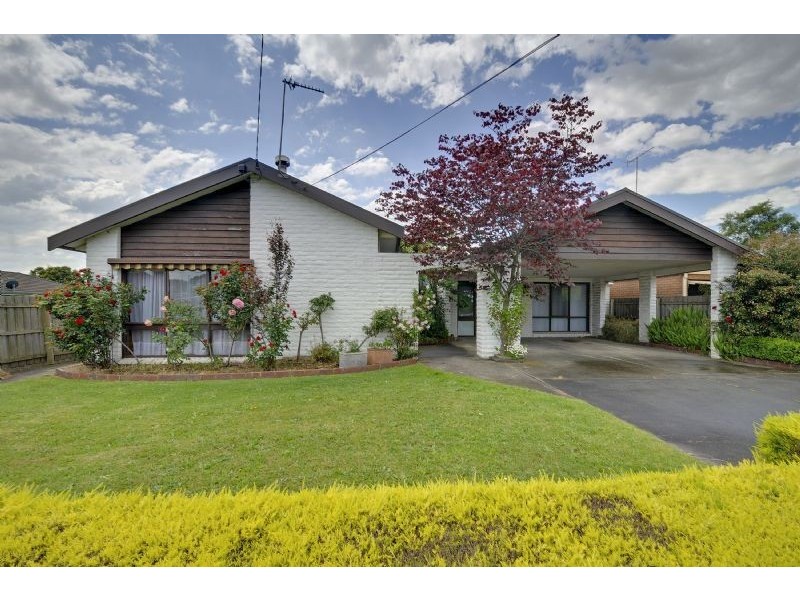 10 Dawn Grove, Traralgon VIC 3844