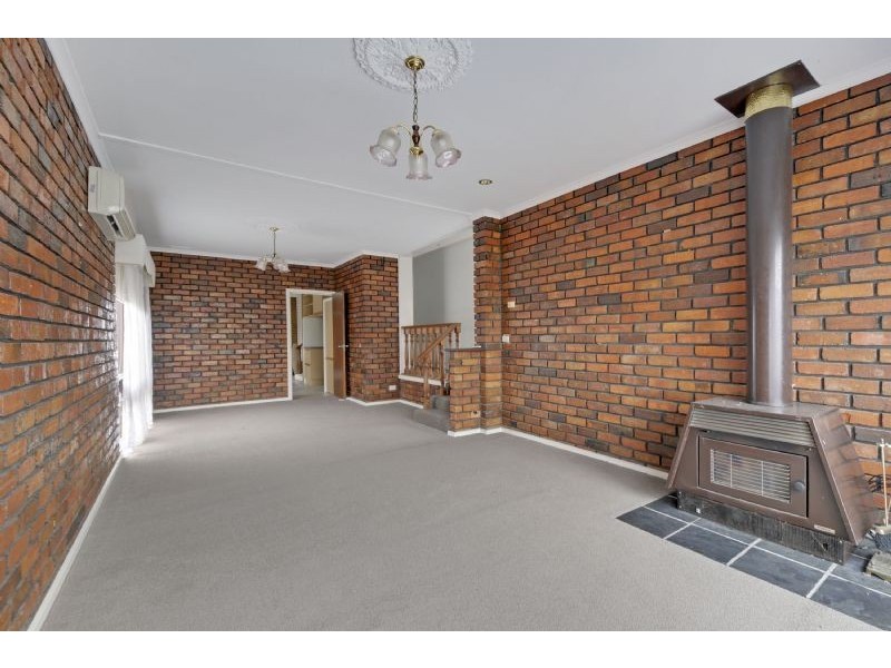 10 Dawn Grove, Traralgon VIC 3844