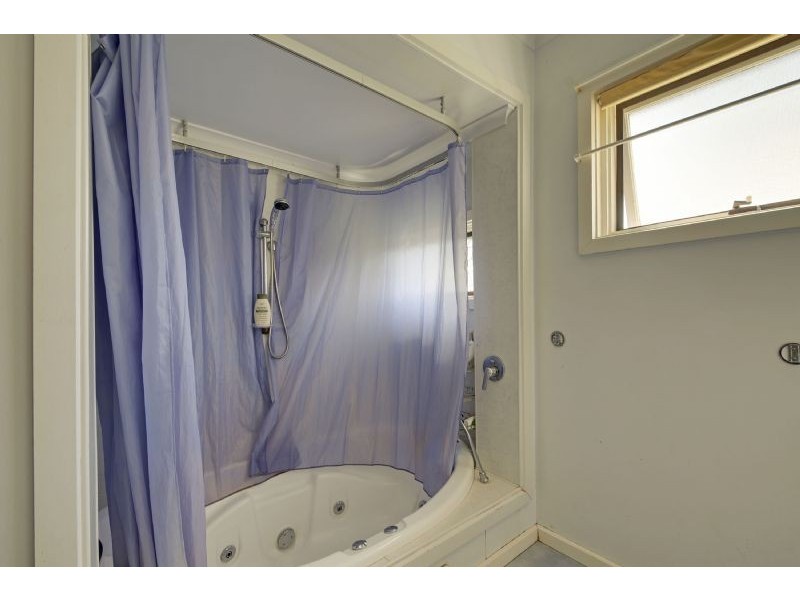 10 Dawn Grove, Traralgon VIC 3844