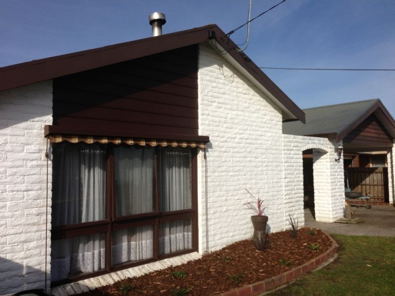 10 Dawn Grove, Traralgon VIC 3844