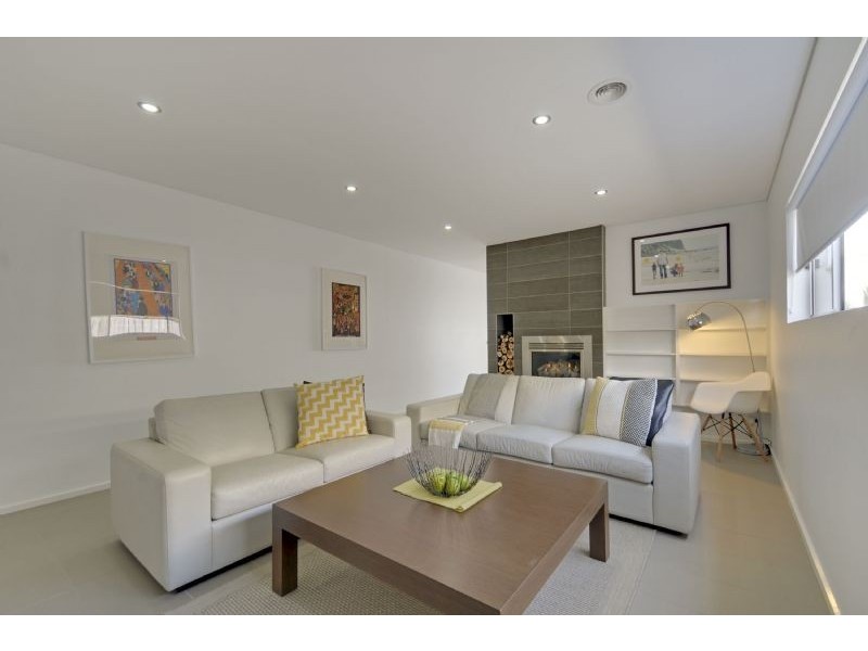 23B Dunsmuir Grove, Traralgon VIC 3844