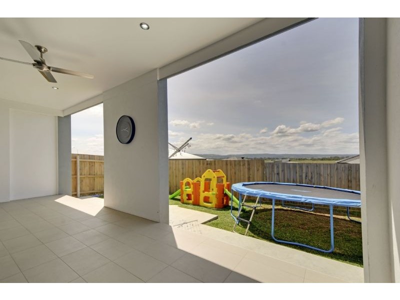 23B Dunsmuir Grove, Traralgon VIC 3844