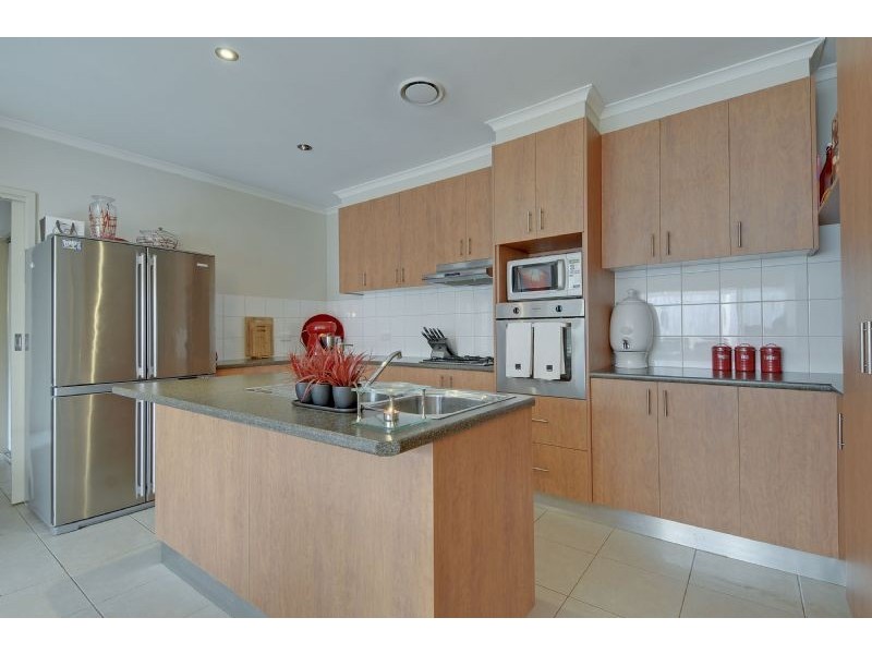 11 Leinster Avenue, Traralgon VIC 3844