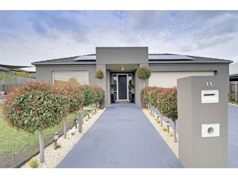 11 Leinster Avenue, Traralgon VIC 3844
