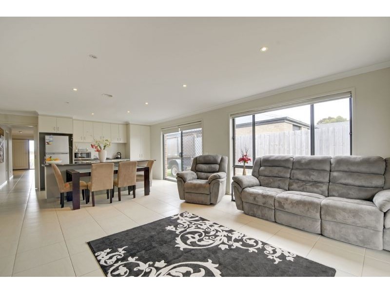 10 Tyrone Close, Traralgon VIC 3844