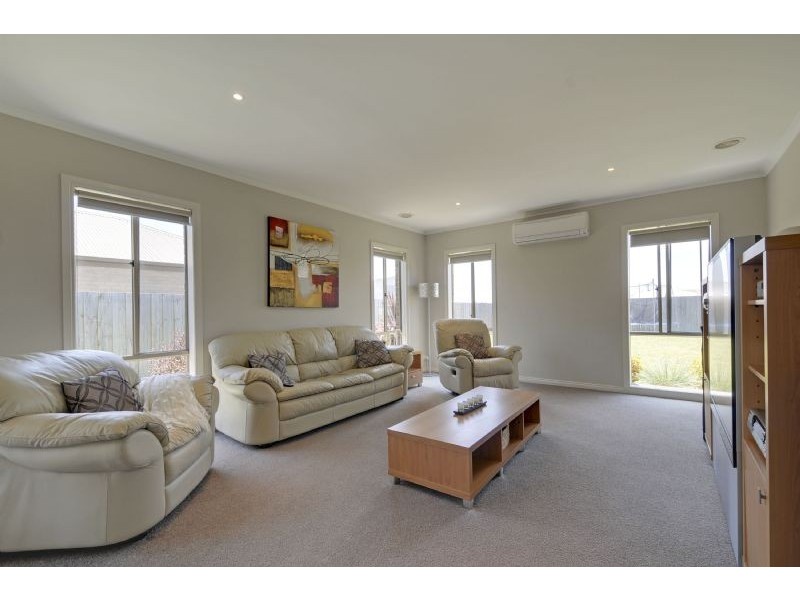 4 Palmgate Terrace, Traralgon VIC 3844