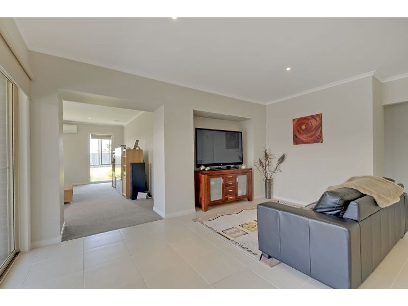 4 Palmgate Terrace, Traralgon VIC 3844
