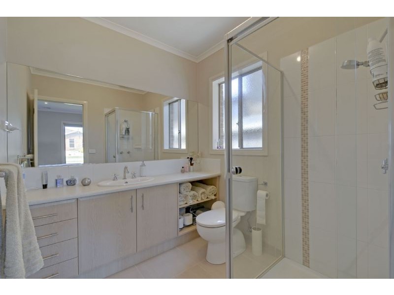 4 Palmgate Terrace, Traralgon VIC 3844