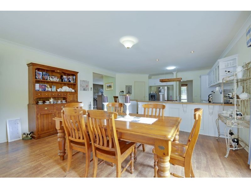 94 Main Road, Tyers VIC 3844