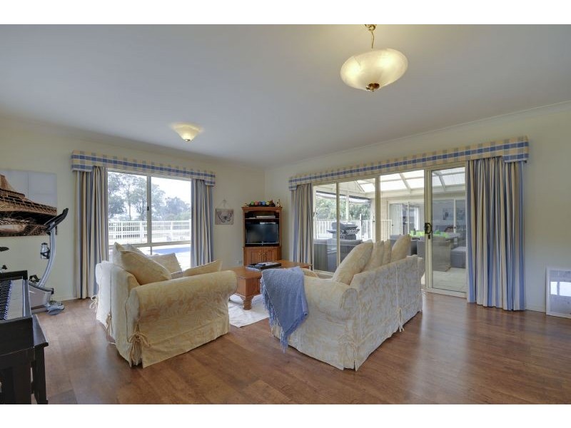 94 Main Road, Tyers VIC 3844