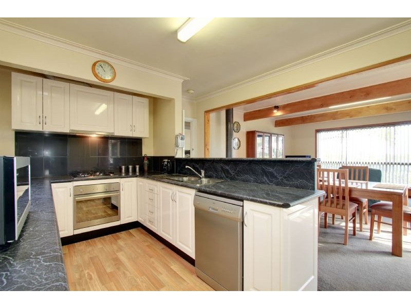 25 Braniffs Road, Jeeralang Junction VIC 3840